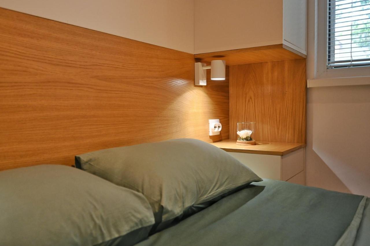Modern Central 2-Bedroom Apartment With Parking 瓦爾納 外观 照片